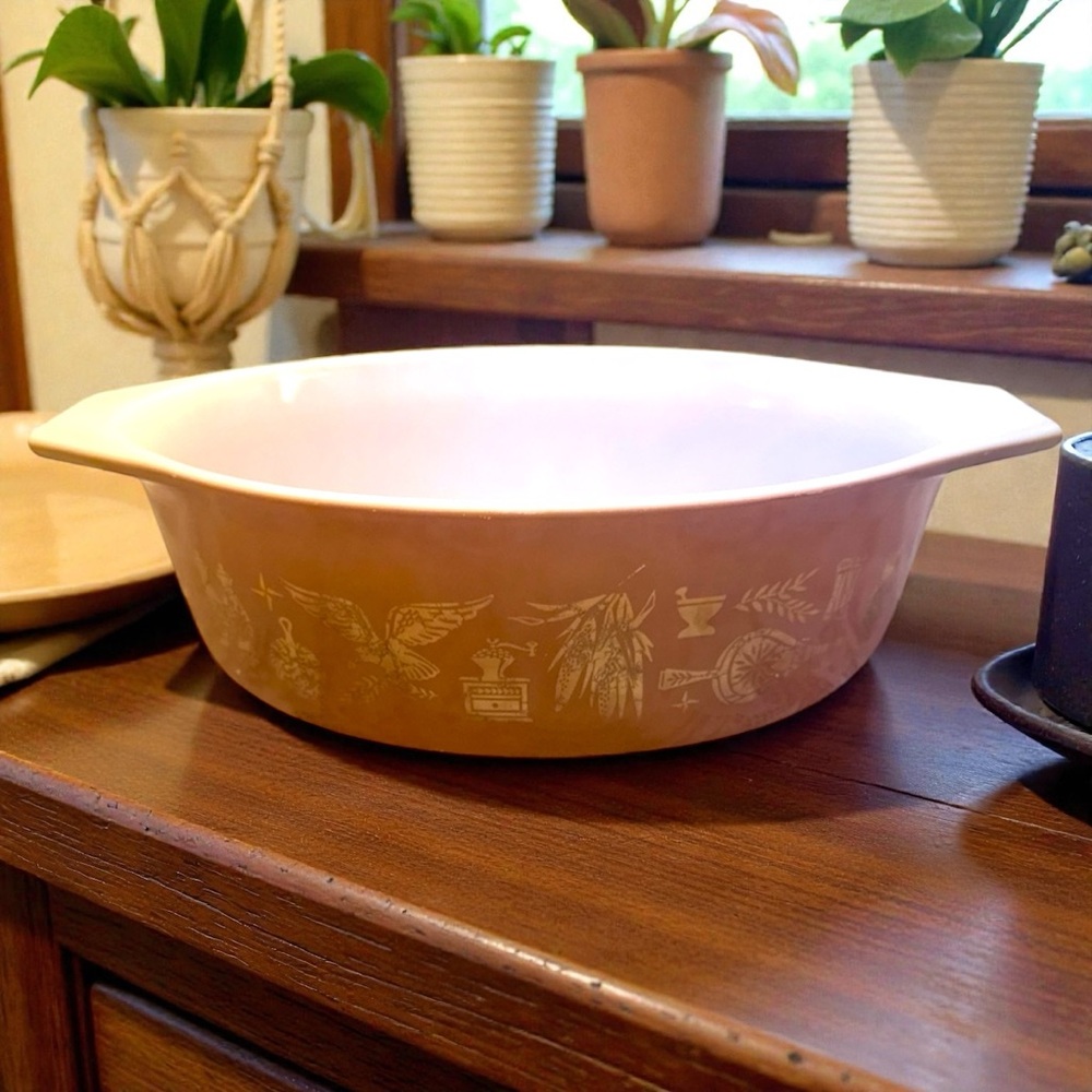 Vintage Pyrex Vintage Early American Oval #043 Casserole Dish 1.5Qt NO LID